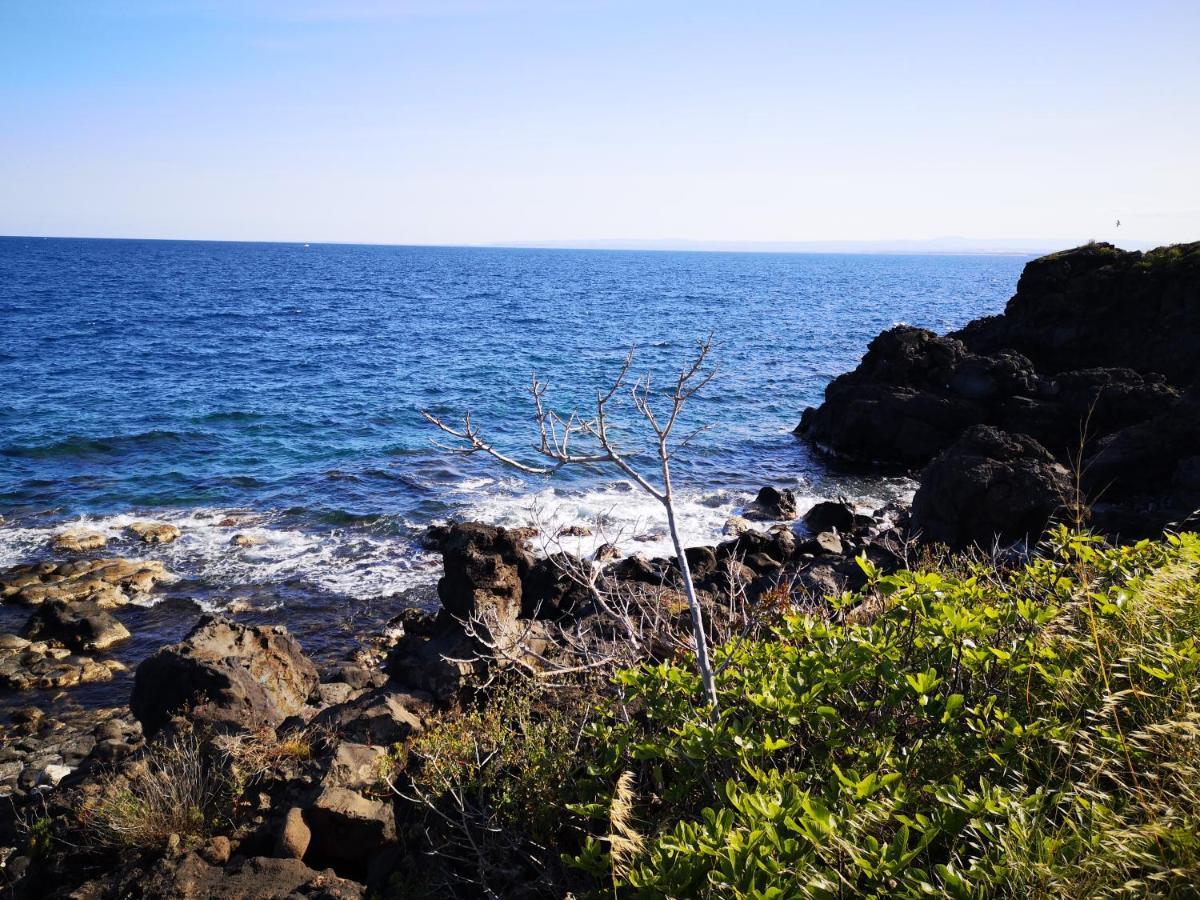 La Lampara Apartment Aci Castello Kültér fotó