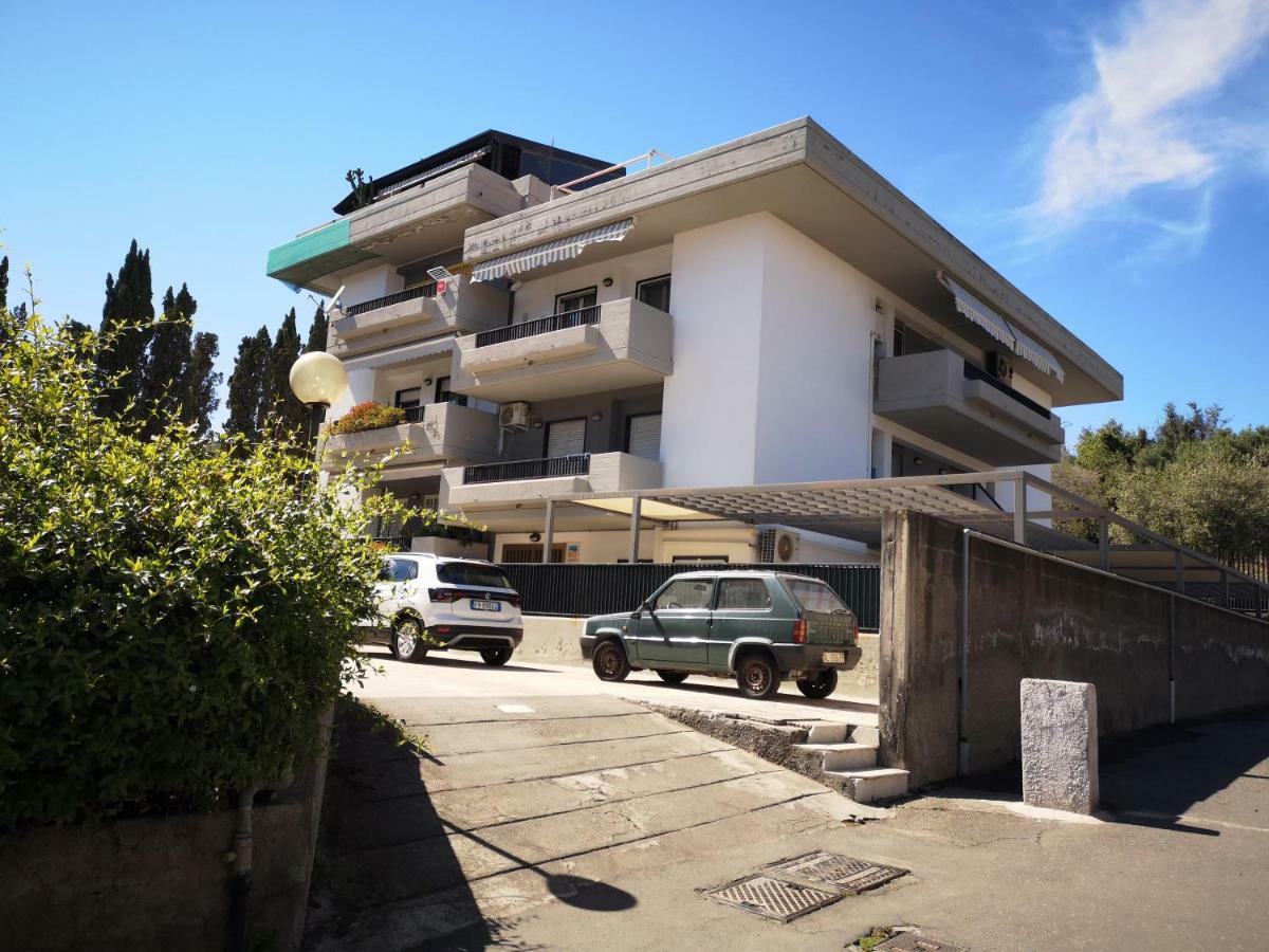 La Lampara Apartment Aci Castello Kültér fotó