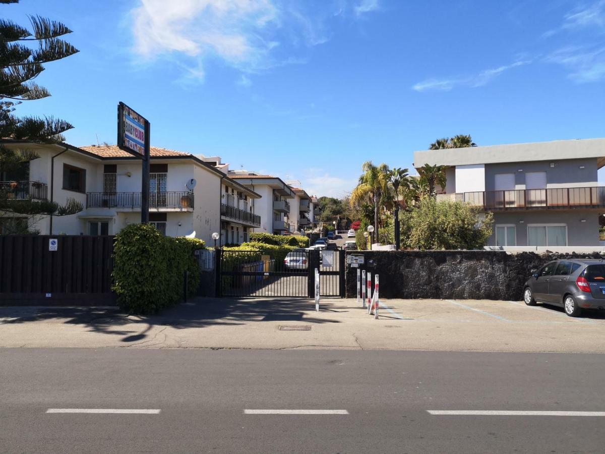 La Lampara Apartment Aci Castello Kültér fotó